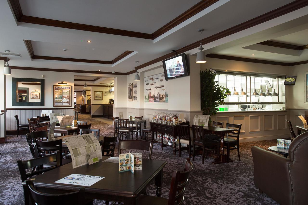 Отель The Furness Railway Wetherspoon Барроу-ин-Фернесс Экстерьер фото